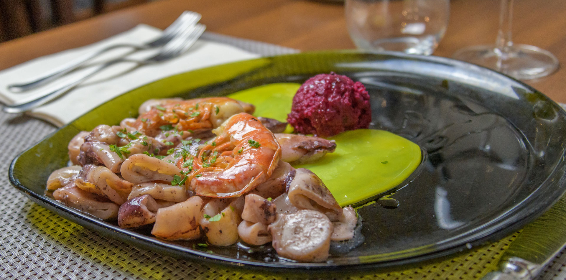 menù di pesce all'osteria del pozzo, sesto calende